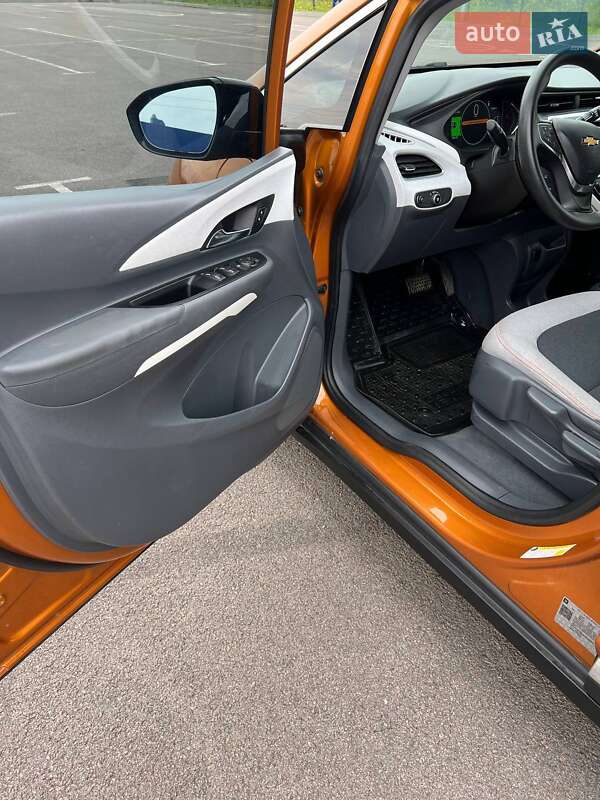 Хетчбек Chevrolet Bolt EV 2017 в Рівному