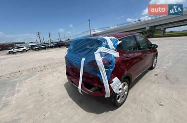 Хэтчбек Chevrolet Bolt EV 2020 в 