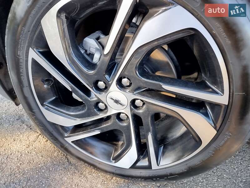 Хэтчбек Chevrolet Bolt EV 2023 в Киеве фото 37 Хэтчбек Chevrolet Bolt EV 2023 в Киеве