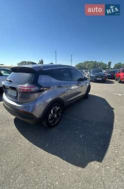 Хэтчбек Chevrolet Bolt EV 2023 в 