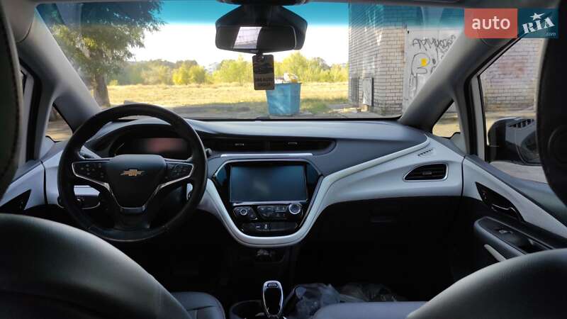 Хетчбек Chevrolet Bolt EV 2018 в Дніпрі