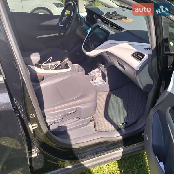 Хетчбек Chevrolet Bolt EV 2019 в Львові