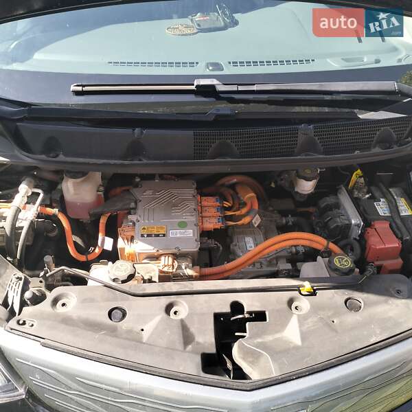 Хетчбек Chevrolet Bolt EV 2019 в Львові