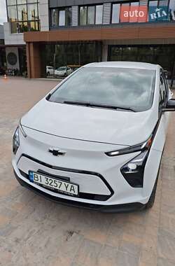 Хэтчбек Chevrolet Bolt EV 2023 в 