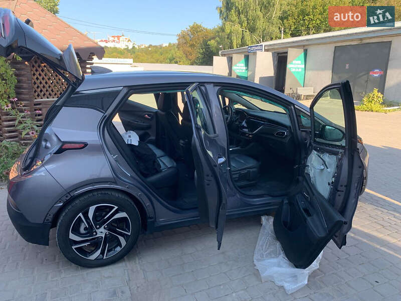 Хэтчбек Chevrolet Bolt EV 2023 в Тернополе фото 16 Хэтчбек Chevrolet Bolt EV 2023 в Тернополе