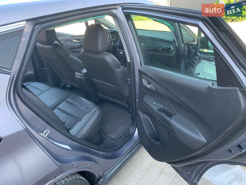 Хэтчбек Chevrolet Bolt EV 2023 в Тернополе фото 21 Хэтчбек Chevrolet Bolt EV 2023 в Тернополе