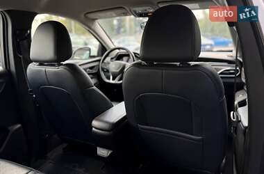 Хетчбек Chevrolet Bolt EV 2021 в 
