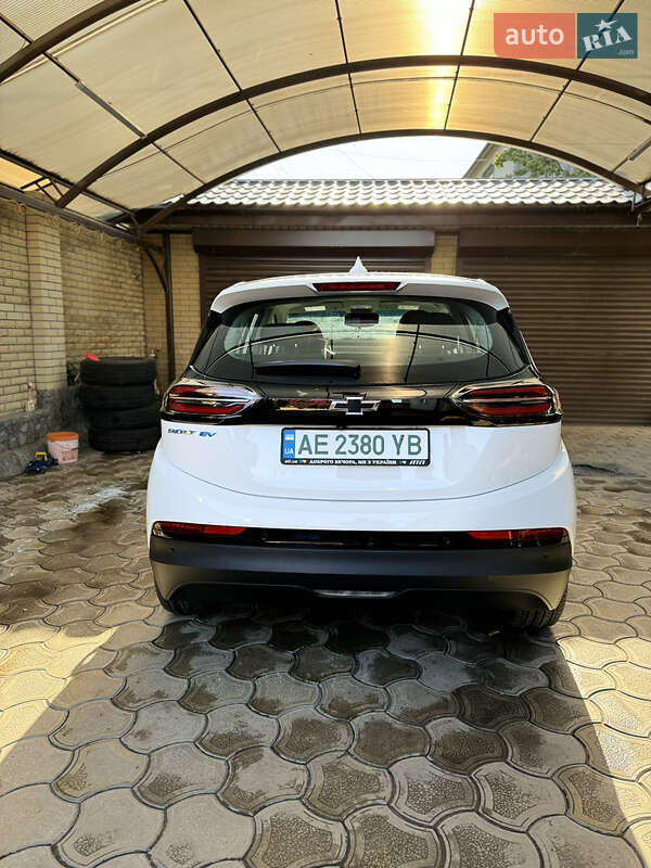 Хэтчбек Chevrolet Bolt EV 2023 в Днепре