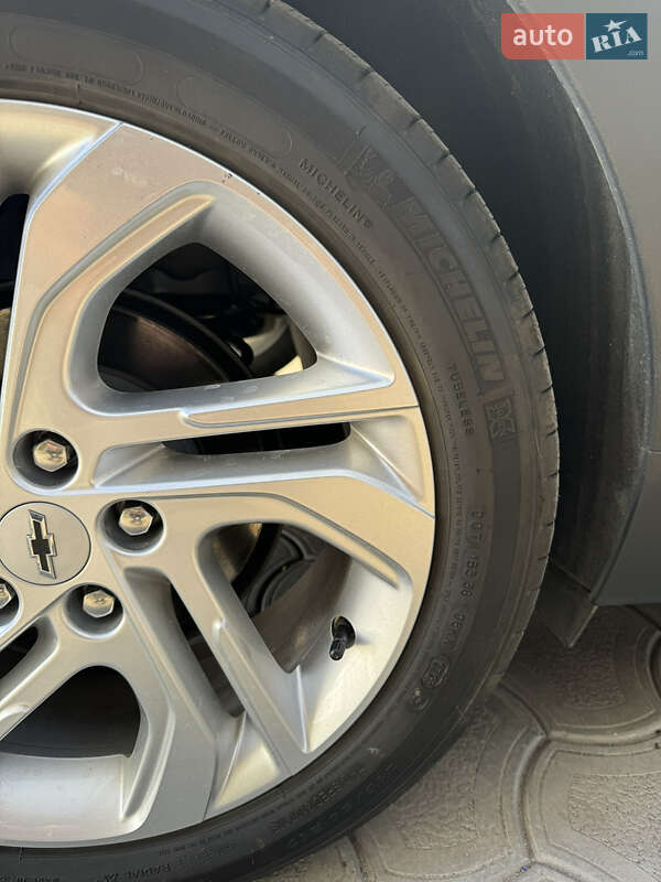 Хэтчбек Chevrolet Bolt EV 2023 в Днепре