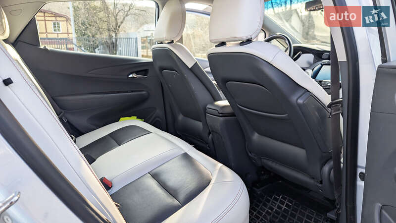 Хэтчбек Chevrolet Bolt EV 2017 в Львове