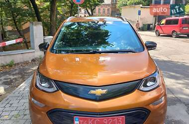 Хэтчбек Chevrolet Bolt EV 2017 в 