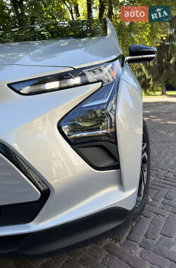 Хэтчбек Chevrolet Bolt EV 2022 в 