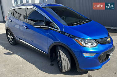 Хэтчбек Chevrolet Bolt EV 2021 в 