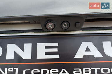 Хэтчбек Chevrolet Bolt EV 2021 в 