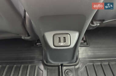 Хэтчбек Chevrolet Bolt EV 2021 в 