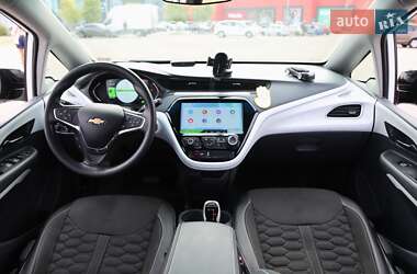 Хэтчбек Chevrolet Bolt EV 2020 в 