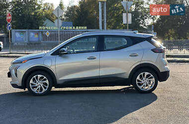 Хэтчбек Chevrolet Bolt EV 2023 в 