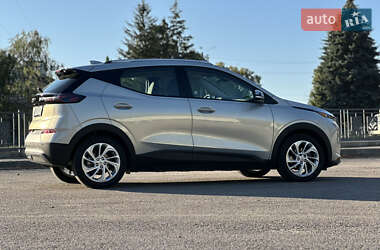 Хэтчбек Chevrolet Bolt EV 2023 в 