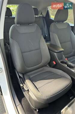 Хэтчбек Chevrolet Bolt EV 2022 в 