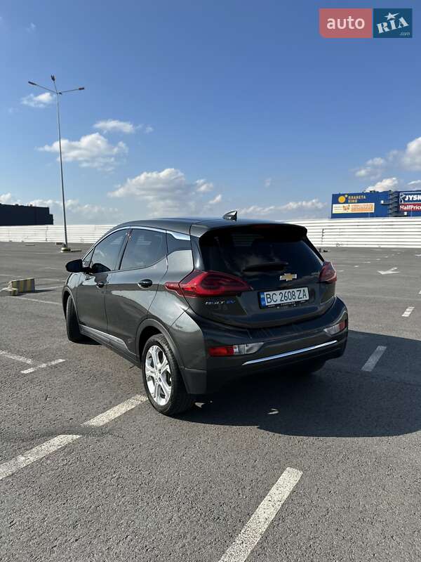 Хетчбек Chevrolet Bolt EV 2018 в Зубрі