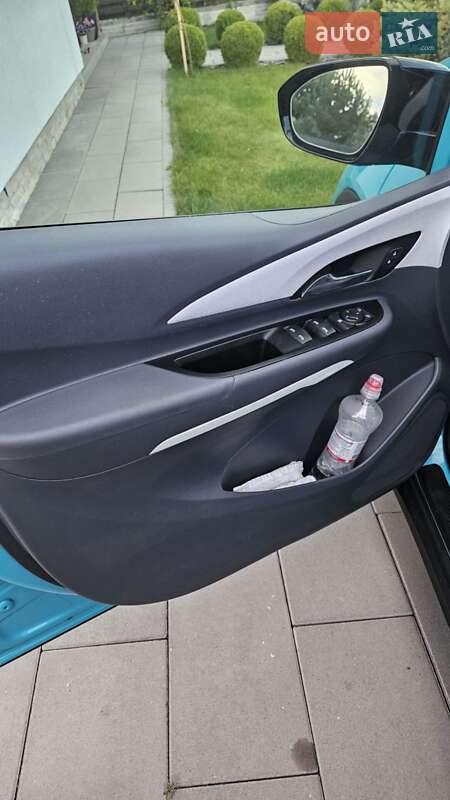 Хетчбек Chevrolet Bolt EV 2020 в Києві фото 21 Хетчбек Chevrolet Bolt EV 2020 в Києві