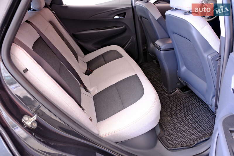 Хэтчбек Chevrolet Bolt EV 2018 в Одессе