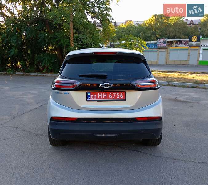 Хэтчбек Chevrolet Bolt EV 2022 в Кропивницком