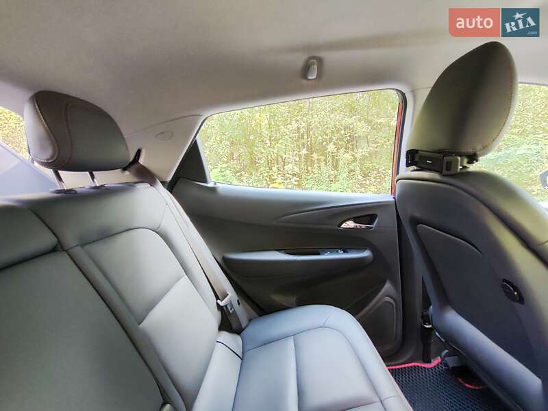 Хетчбек Chevrolet Bolt EV 2017 в Києві