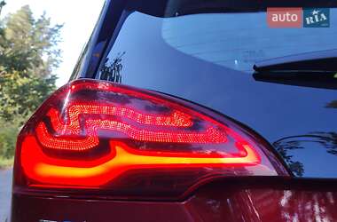 Хэтчбек Chevrolet Bolt EV 2017 в 