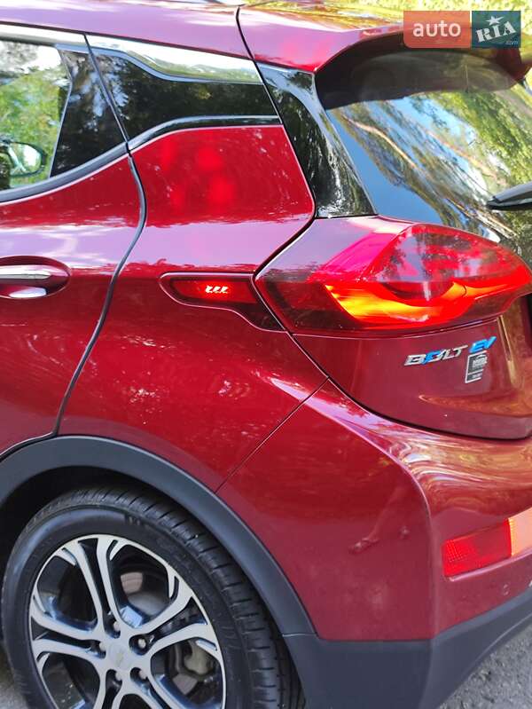 Хетчбек Chevrolet Bolt EV 2017 в Києві