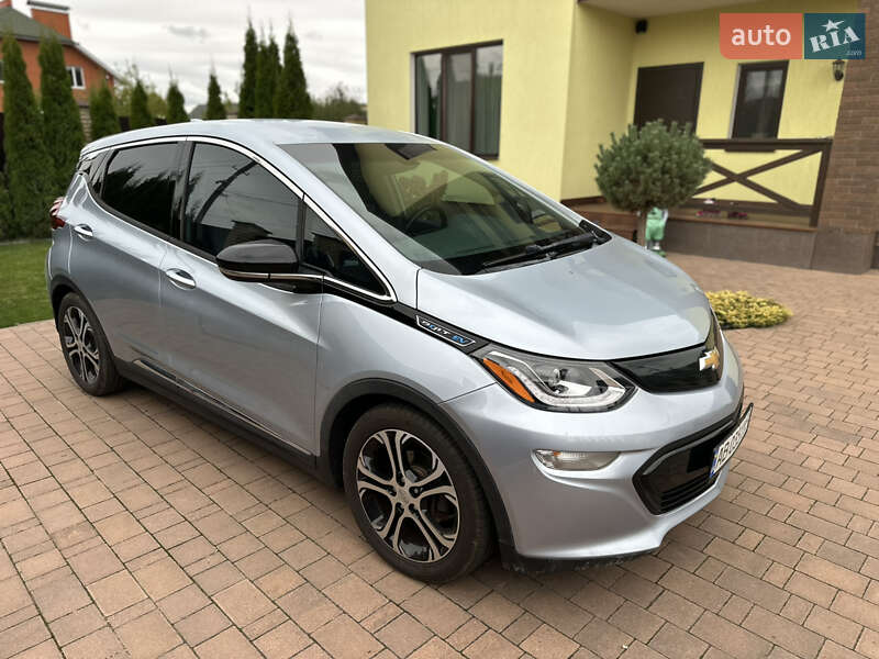 Хэтчбек Chevrolet Bolt EV 2017 в Виннице
