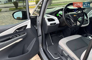 Хэтчбек Chevrolet Bolt EV 2018 в 