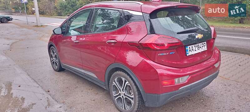 Хэтчбек Chevrolet Bolt EV 2016 в Украинке