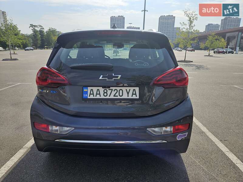 Хэтчбек Chevrolet Bolt EV 2018 в Киеве фото 54 Хэтчбек Chevrolet Bolt EV 2018 в Киеве
