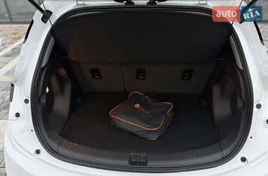 Хэтчбек Chevrolet Bolt EV 2022 в 