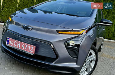 Хэтчбек Chevrolet Bolt EV 2022 в 