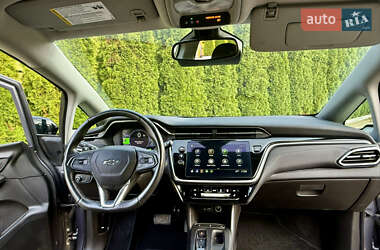 Хэтчбек Chevrolet Bolt EV 2022 в 