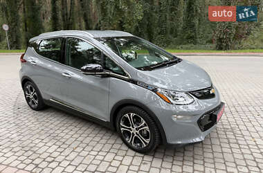 Хэтчбек Chevrolet Bolt EV 2019 в 