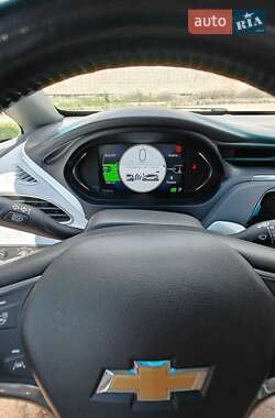 Хэтчбек Chevrolet Bolt EV 2020 в 