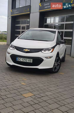 Хэтчбек Chevrolet Bolt EV 2018 в 