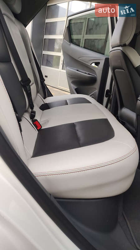 Хэтчбек Chevrolet Bolt EV 2018 в Дрогобыче