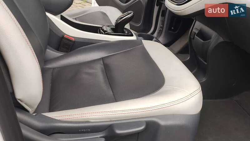 Хэтчбек Chevrolet Bolt EV 2018 в Дрогобыче