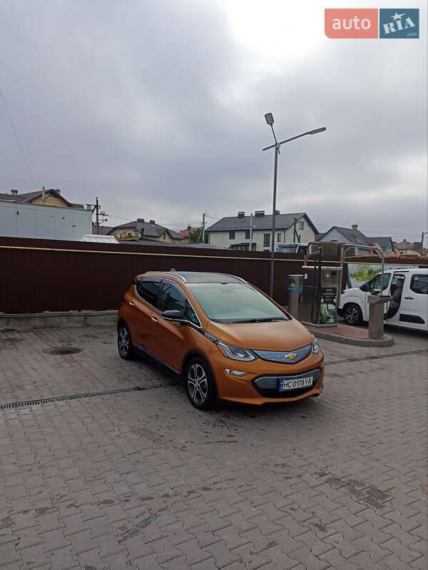 Хэтчбек Chevrolet Bolt EV 2016 в Львове