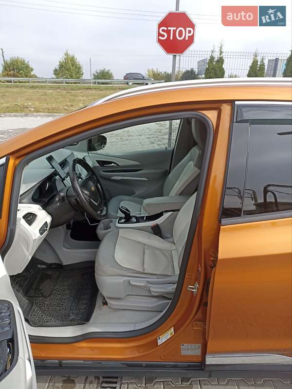 Хэтчбек Chevrolet Bolt EV 2016 в Львове
