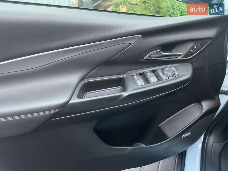 Хэтчбек Chevrolet Bolt EV 2022 в Полтаве