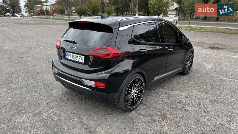 Хэтчбек Chevrolet Bolt EV 2018 в Белгороде-Днестровском