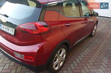 Хэтчбек Chevrolet Bolt EV 2020 в 