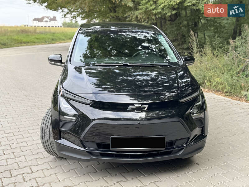Хэтчбек Chevrolet Bolt EV 2023 в Тернополе