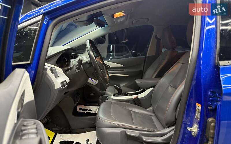 Хэтчбек Chevrolet Bolt EV 2020 в Черновцах