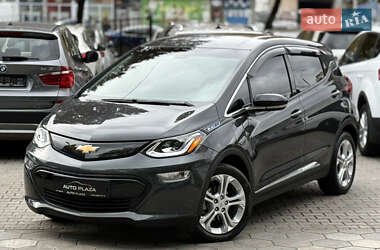 Хэтчбек Chevrolet Bolt EV 2017 в 